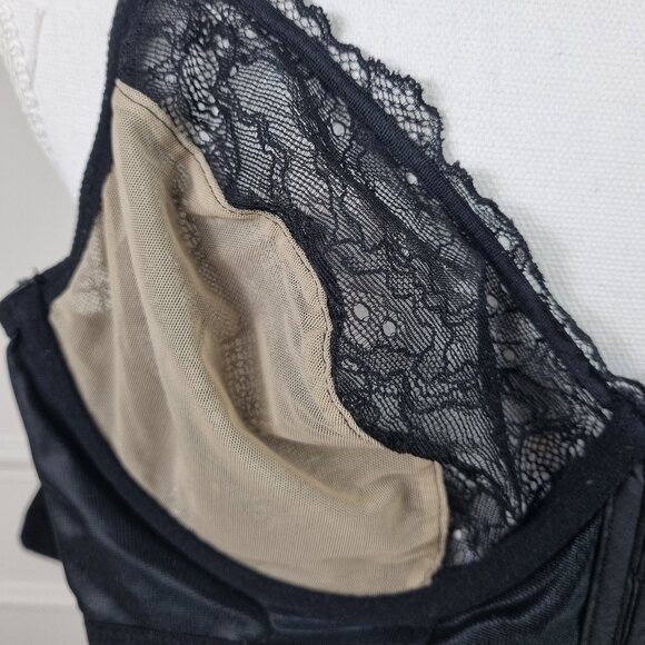 b.tempt'd Lace Bra Size 36D - Picture 8 of 12